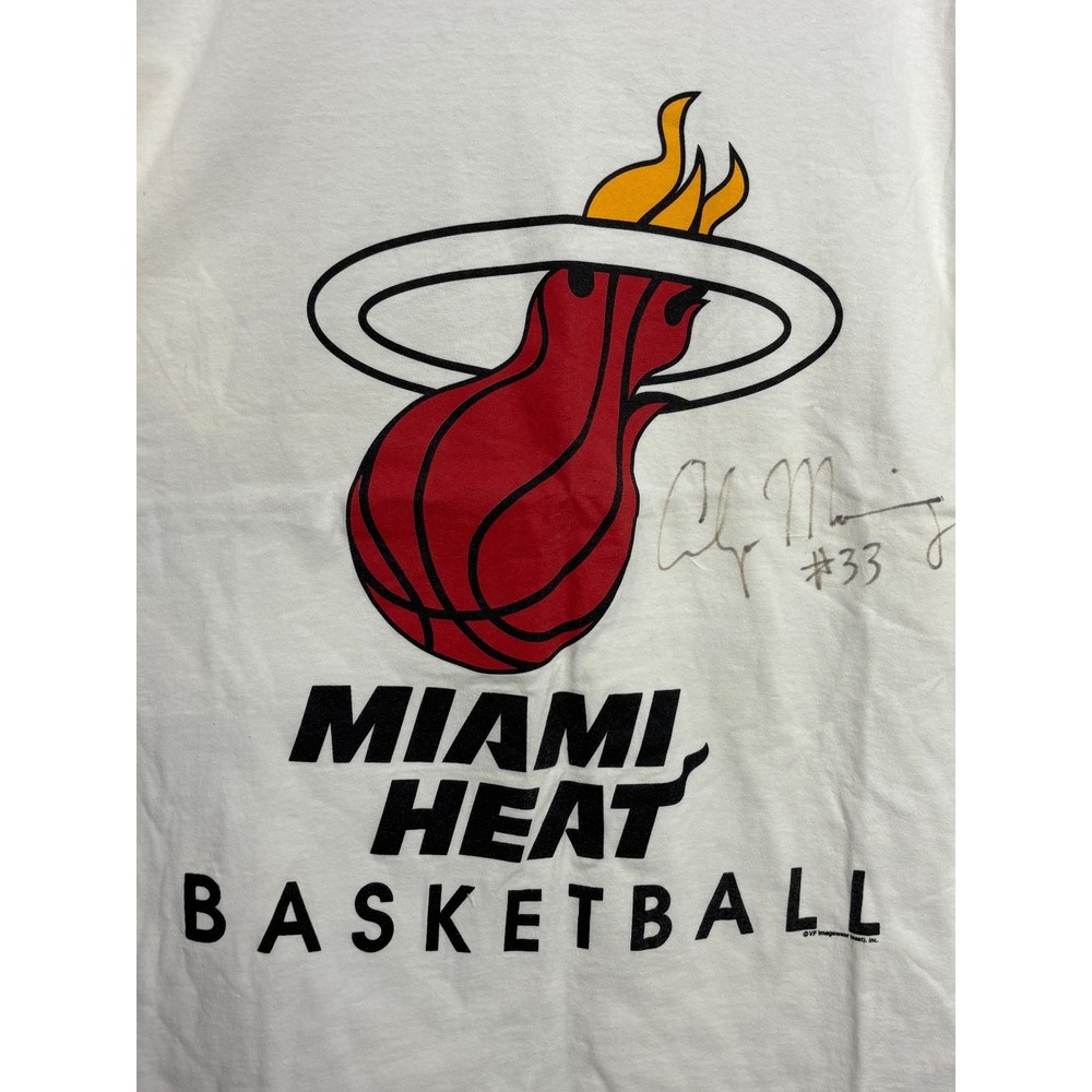 Miami Heat NBA Basketball Shirt Mens White Large Vintage Alonzo Mourning Signed